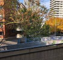 Etagenwohnung mit Balkon sucht nette Mieter - Mülheim Mitte