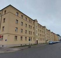 Mit Einbauküche und Aufzug, 1-R-Wohnung am Theater - Dessau-Roßlau Innenstadt