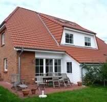 Schöne Doppelhaushälfte für die kleine Familie in beliebtem Wohngebiet von Kaltenkirchen !!