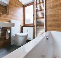 Schöne kernsanierte 4-Zimmer-Wohnung mit Balkon, EBK und hochwertigem Bad in Stuttgart