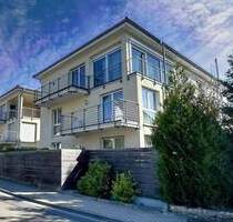Wi.-Kohlheck: Barrierefreie EG-Wohnung + Terrasse & TG-Stellplatz - Wiesbaden Dotzheim