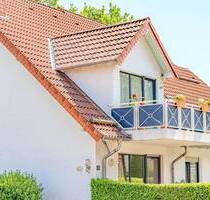 Ruhig gelegene 3-Zimmer-Dachgeschosswohnung mit Balkon in Bad Lippspringe