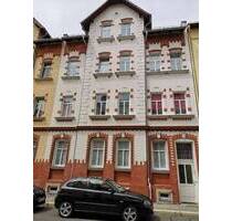 Im Westviertel Altenburgs 3-Raumwohnung 2. OG mit Blkon zu vermieten