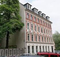 * Großzügige und vermietete Gründerzeit 3-Zimmer mit Einbauküche, Balkon, Wanne in Bestlage * - Leipzig Plagwitz