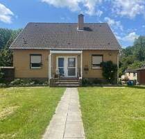 *Schnapper* Gepflegtes Einfamilienhaus mit Ausbaupotential auf 1.900 m²- Grundstück in Bremen-Rekum