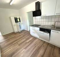 Neuwertige 2,5-Zimmer-Wohnung im 1. Obergeschoss mit Gartenanteil - Konz