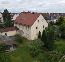 RESERVIERT - Mehrfamilienhaus mit Gewerbe, Garage und Garten - Weißenburg