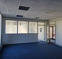 Schicke, helle Büroräume im Großraum Saarbrücken (2.OG) - Sulzbach/Saar / Neuweiler