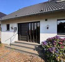 MeinRaum... Platz für Ihre Familie! Freistehendes Einfamilienhaus mit großem Garten, Terrasse und Garage in Erkelenz-Houverath