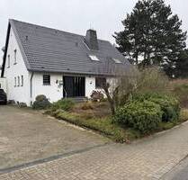 MeinRaum... Platz für Ihre Familie! Freistehendes Einfamilienhaus mit großem Garten, Terrasse und Garage in Erkelenz-Houverath