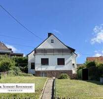 Neuwied-Feldkirchen: Einfamilienhaus mit spektakulärem Fernblick über das Rheintal! - Neuwied / Feldkirchen