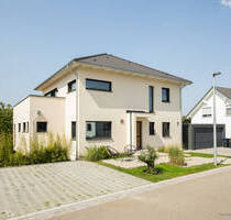 Exklusives Wohnerlebnis - Neubau mit Doppelgarage & Garten I in Rötenbach zu verkaufen - Friedenweiler / Rötenbach