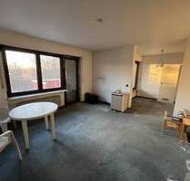 Geräumige, leerstehende 3-Zimmer-Wohnung mit Balkon in sonniger Südwestlage zu verkaufen! - Würzburg Lengfeld