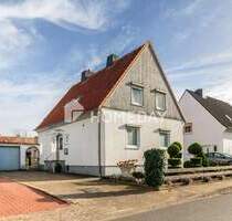 Haus mit Geschichte und Zukunft - gepflegt, hell und bereit für frische Ideen - Minden Innenstadt