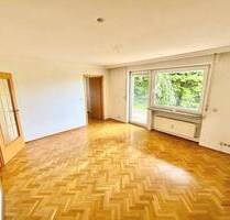 MEERSBURG - SEEBLICK - GEMÜTLICHE GARTENWOHNUNG - BEVORZUGTE - RUHIGE LAGE IN SÜDHANGLAGE