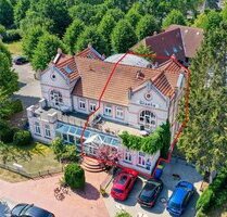 PREIS IST VERHANDLUNGSBASIS! - Exlusive Haushälfte eines Wohn- und Geschäftshauses unter Denkmalschutz - Ostseeheilbad Graal-Müritz