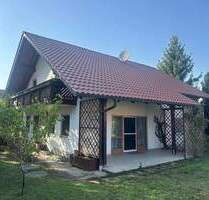 Wohlfühlen auf zwei Etagen - Familienidyll mit Garten und Garage - Mengkofen