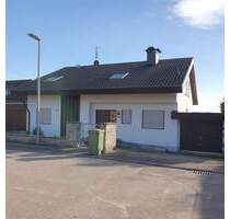 Kieselbronn -Freistehendes Einfamilienhaus mit Einliegerwohnung