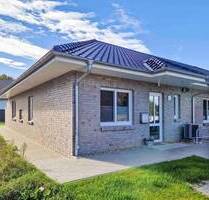Noch eine Einheit verfügbar! Erstbezug KfW40 Bungalow-Endreihenhaus 115m² mit 4 Zimmer - Carport - Hohenlockstedt