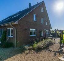 Zwei auf einen Streich! Doppelhaushälfte mit zwei Wohneinheiten Nähe Schlei und Lindaunis - Ulsnis