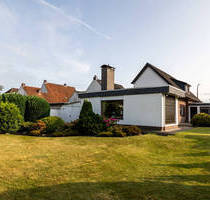 *** RUHIGE LAGE mit VIEL GARTEN - DOPPELGARAGE und vielen ZIMMERN perfekt für die EIGENEN IDEEN *** - Delmenhorst