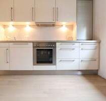 Charmantes Reihenmittelhaus mit moderner Einbauküche und kleinem Garten - Kassel Fasanenhof