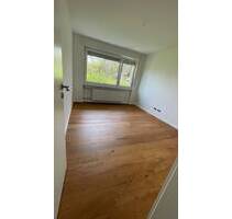 sanierte 1 Zimmer Wohnung - 515,00 EUR Kaltmiete, ca.  17,70 m² Wohnfläche in Stuttgart (PLZ: 70563) Vaihingen