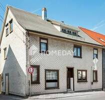 Charmantes Reihenhaus mit 2 WEs und Garage in Geratal
