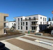 **KURZ VOR FERTIGSTELLUNG** Familienfreundliche 4-Zimmerwohnung mit großzügigem Garten - Köngen