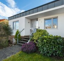 Großzügiger Reihenendhaus-Bungalow mit Garten, Garage und viel Potenzial sucht neue Eigentümer. - Eggenstein-Leopoldshafen