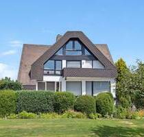 Ihr neues Zuhause mit Pool, Kamin und diversen Möglichkeiten! - Berlin Buckow