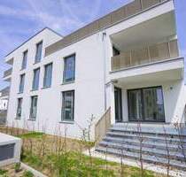 ** Anschauen und Einziehen ** Traumwohnung mit gehobener Ausstattung & eigenem Garten! - Köngen