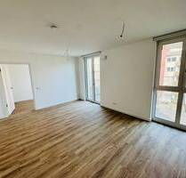 Geräumige Wohnung nahe Barbarossaplatz! *2x Balkone EBK Aufzug* - Berlin Schöneberg