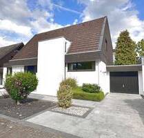 Architektenhaus der 70er Jahre mit Traumgrundstück in top Lage von Herrenshoff! - Korschenbroich