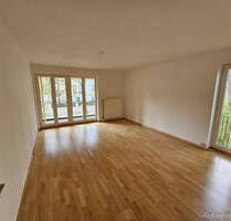 2 Zimmer Wohnung Parkett Balkon im grünen Waidmannslust (A5), inkl. PKW-Stellplatz - Berlin / Waidmannslust