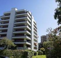 Charmante 4 Zimmer-Wohnung mit Alpenblick und Dach-Pool (Zusammenlegung: zweier 2-ZKB WEs) - Augsburg Göggingen