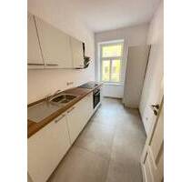 GEMÜTLICHE WOHNUNG MIT PARKETT, FUßBODENHEIZUNG, EBK SOWIE MODERNEM DUSCHBAD - Chemnitz Sonnenberg 215