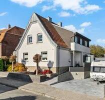 Rheine - Stadtberg | Super Preis-Leistungs-Verhältnis: Saniertes Einfamilienhaus mit Highlights in verkehrsberuhigter Seitenstraße