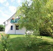 Seien Sie Eigentümer und Vermieter - ein Haus mit 2 Mietparteien im Seebad Born - Born a. Darß