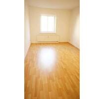 **TOP Whg. mit Laminat - ruhige Lage - Bad mit Fenster - sep. Küche** - Chemnitz Schönau