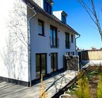 *** Bezugsfrei *** hochwertig ausgestattete Doppelhaushälfte mit idyllisch angelegtem Garten *** - Pfaffenhofen an der Glonn Pfaffenhofen a d Glonn