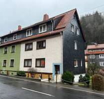 Große Doppelhaushälfte in Fehrenbach zu verkaufen - Masserberg