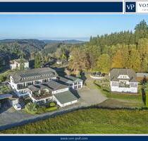 **Anwesen auf 2,5ha mit Hotel und exklusivem Wohnhaus am Nürburgring mit vielen Möglichkeiten** - Siebenbach