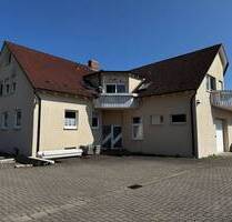 Preiswerte 3-Zimmer-Wohnung mit Balkon in Viereth-Trunstadt