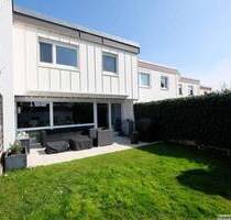 Renoviertes Reihenmittelhaus in Split-Level-Bauweise mit Garten - Remseck Hochberg