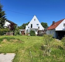 Schönes Baugrundstück mit Baugenehmigung für 2 Doppelhäuser in Neukeferloh bei München! - Grasbrunn / Neukeferloh