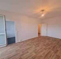 Hier wird alles neu! In Renovierung bis August! - Dresden Gorbitz-Süd (Altgorbitzer Ring-Ost)