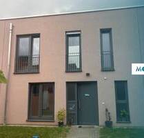 Genügend Platz für Ihre Familie! *Modernes Reihenhaus mit Einbauküche und Terrasse* - Mannheim Waldhof - West