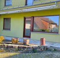 Große helle Dreizimmerwohnung im Erdgeschoss eines Dreifamilienhauses in Unkel zu vermieten - Unkel / Scheuren