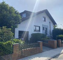 Attraktives Immobilienangebot Zweifamilienhaus in ruhiger Lage - Karben / Petterweil